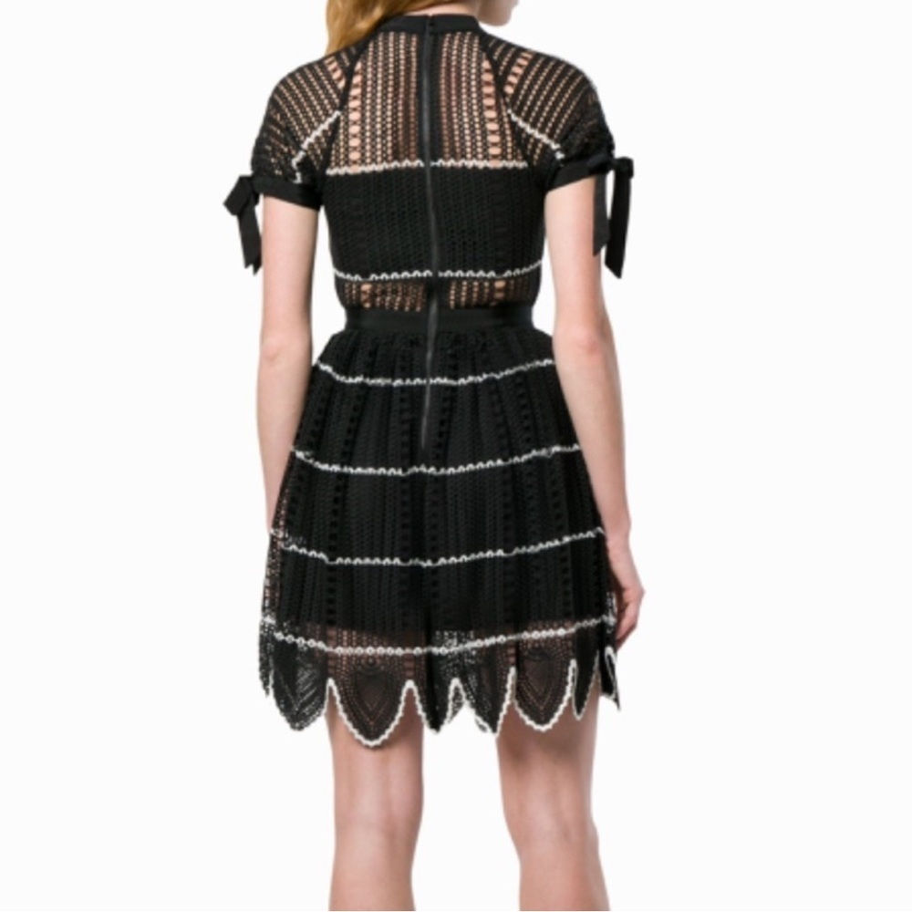 NWT Self Portrait Crochet Scallop mini Dress black Short Sleeve size 10 - Picture 4 of 10